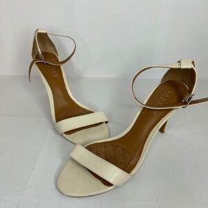 Ralph Lauren Women’s Samantha Dress Sandal Eggshell Color Size 7,5 B